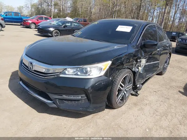 1HGCR2F54HA277419 2017 HONDA ACCORD - Image 2