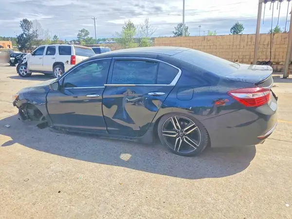 1HGCR2F54HA283513 2017 HONDA ACCORD - Image 2