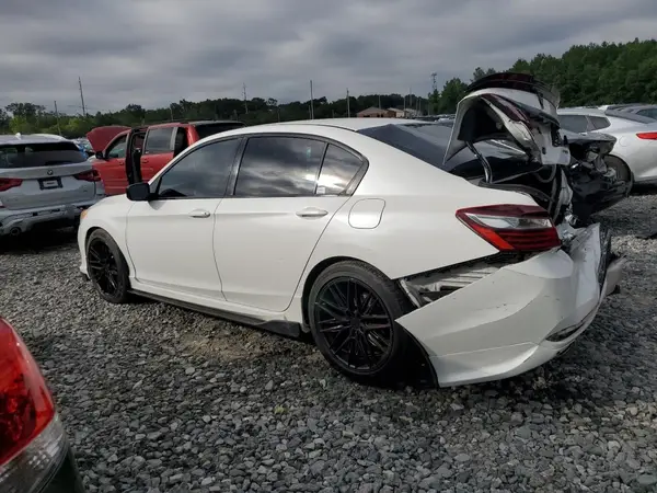 1HGCR2F54HA290008 2017 HONDA ACCORD - Image 2