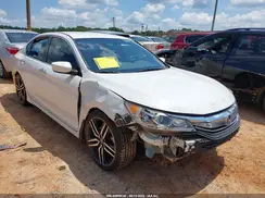 1HGCR2F54HA293667 2017 HONDA ACCORD