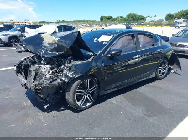 1HGCR2F54HA300973 2017 HONDA ACCORD - Image 2