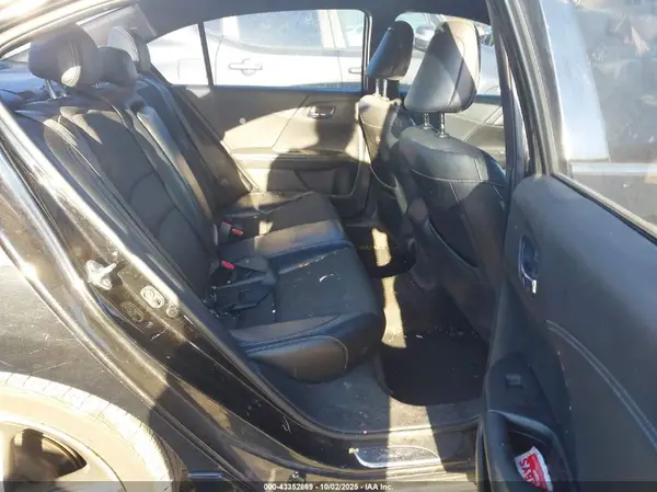 1HGCR2F55GA017660 2016 HONDA ACCORD - Image 8