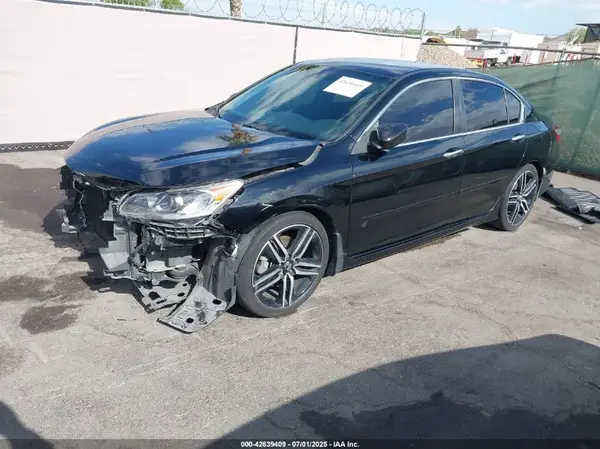 1HGCR2F55GA037486 2016 HONDA ACCORD - Image 2