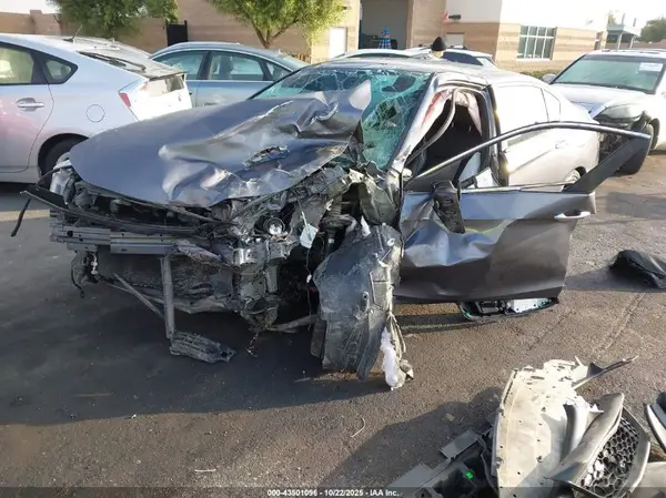 1HGCR2F55GA047256 2016 HONDA ACCORD - Image 2