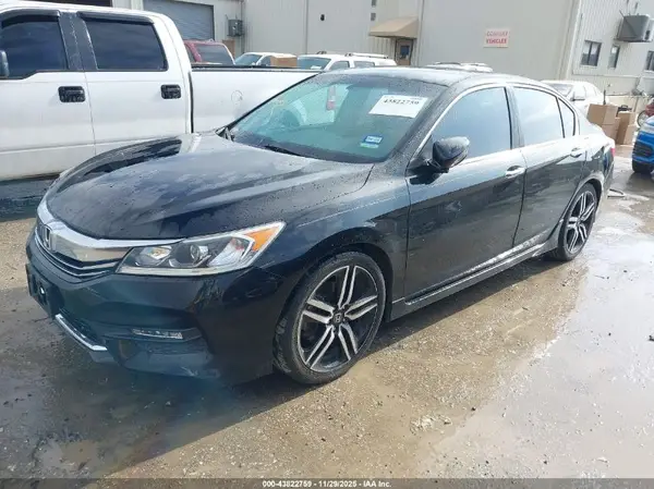 1HGCR2F55GA060749 2016 HONDA ACCORD - Image 2