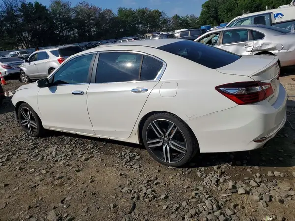 1HGCR2F55GA078071 2016 HONDA ACCORD - Image 2