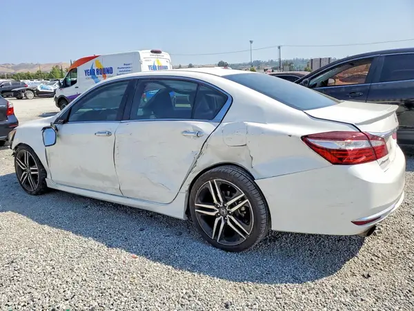 1HGCR2F55GA085635 2016 HONDA ACCORD - Image 2