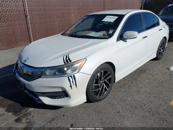 1HGCR2F55GA104913 2016 HONDA ACCORD - Image 2