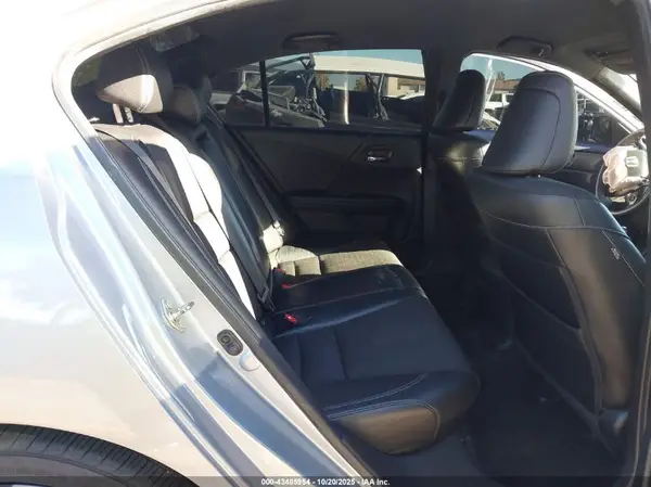 1HGCR2F55GA145560 2016 HONDA ACCORD - Image 8