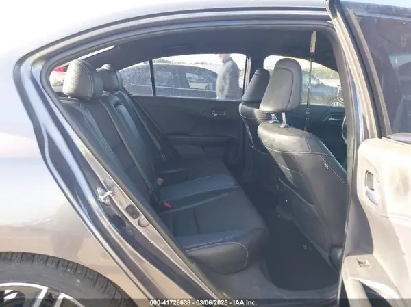 1HGCR2F55GA164724 2016 HONDA ACCORD - Image 8
