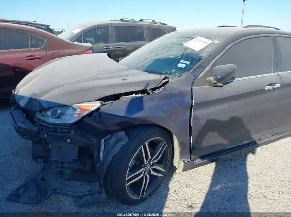 1HGCR2F55GA174301 2016 HONDA ACCORD - Image 2