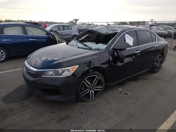 1HGCR2F55GA205806 2016 HONDA ACCORD - Image 2
