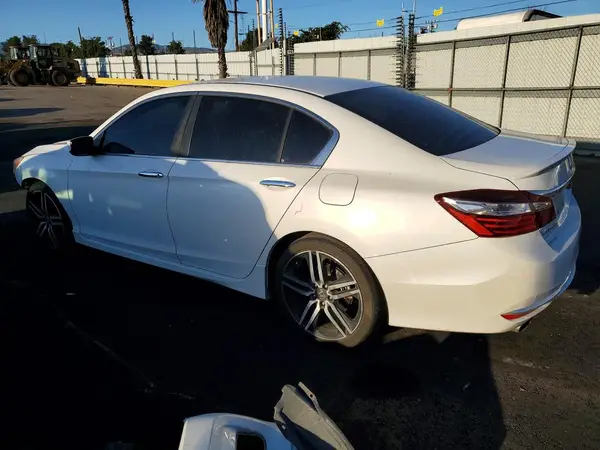 1HGCR2F55GA229877 2016 HONDA ACCORD - Image 2