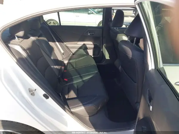 1HGCR2F55GA239678 2016 HONDA ACCORD - Image 8