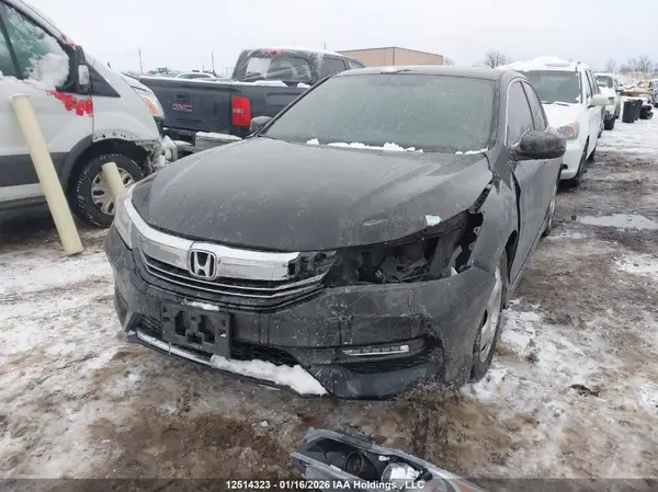 1HGCR2F55GA807704 2016 HONDA ACCORD - Image 2