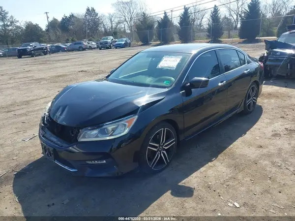 1HGCR2F55HA003324 2017 HONDA ACCORD - Image 2