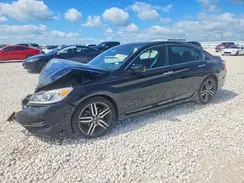 1HGCR2F55HA005588 2017 HONDA ACCORD