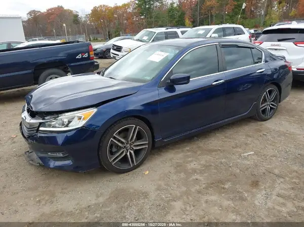 1HGCR2F55HA016669 2017 HONDA ACCORD - Image 2