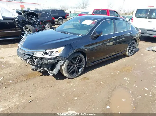 1HGCR2F55HA039305 2017 HONDA ACCORD - Image 2