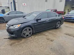 1HGCR2F55HA061210 2017 HONDA ACCORD