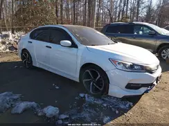 1HGCR2F55HA077665 2017 HONDA ACCORD