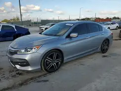 1HGCR2F55HA095695 2017 HONDA ACCORD