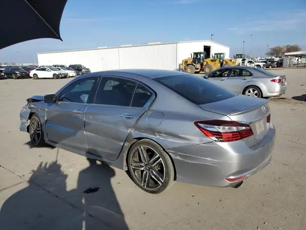 1HGCR2F55HA101110 2017 HONDA ACCORD - Image 2