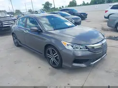 1HGCR2F55HA122944 2017 HONDA ACCORD