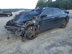 1HGCR2F55HA138979 2017 HONDA ACCORD