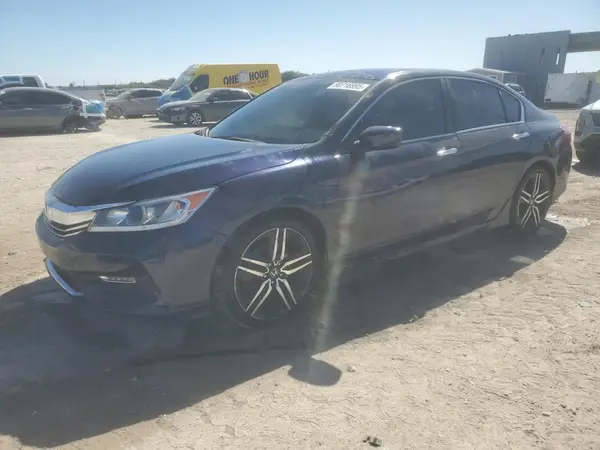1HGCR2F55HA155698 2017 HONDA ACCORD - Image 1