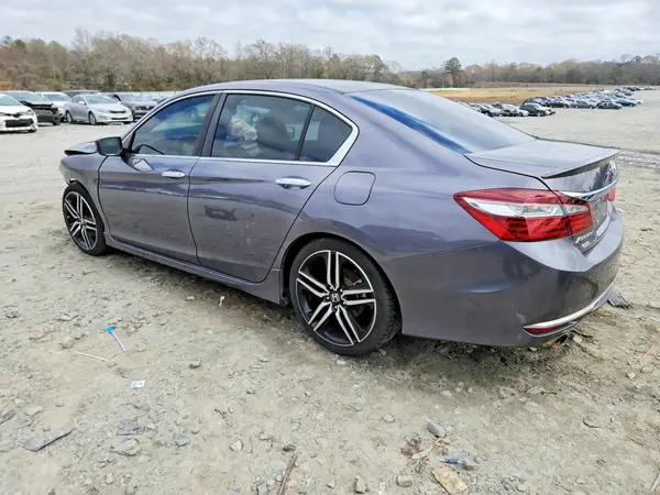 1HGCR2F55HA160125 2017 HONDA ACCORD - Image 2