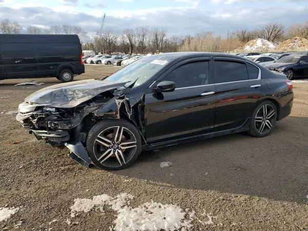 1HGCR2F55HA161887 2017 HONDA ACCORD - Image 1