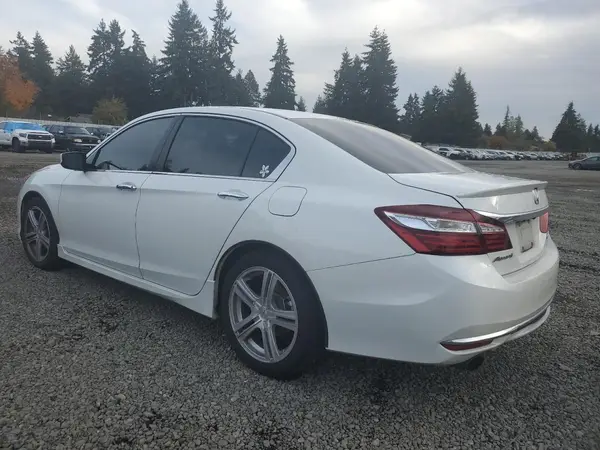 1HGCR2F55HA162859 2017 HONDA ACCORD - Image 2