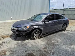 1HGCR2F55HA163610 2017 HONDA ACCORD