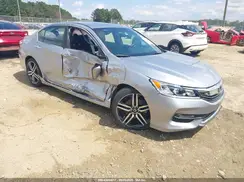 1HGCR2F55HA165650 2017 HONDA ACCORD