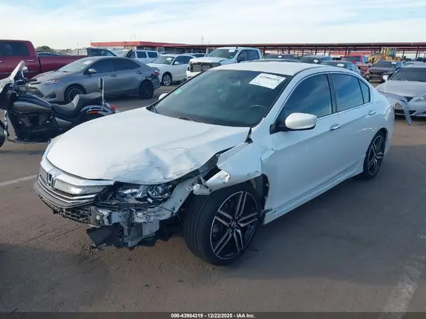 1HGCR2F55HA172470 2017 HONDA ACCORD - Image 2
