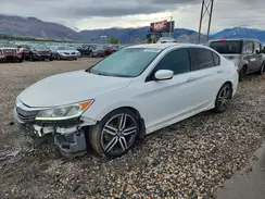 1HGCR2F55HA176082 2017 HONDA ACCORD