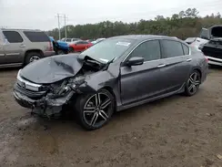 1HGCR2F55HA186546 2017 HONDA ACCORD