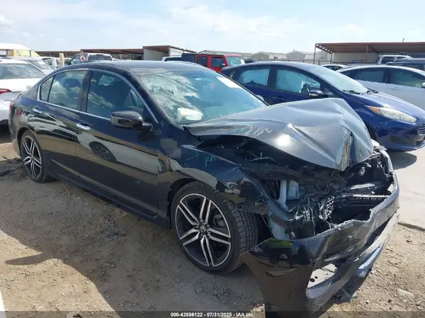 1HGCR2F55HA186854 2017 HONDA ACCORD - Image 1
