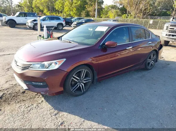 1HGCR2F55HA192752 2017 HONDA ACCORD - Image 2