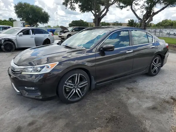 1HGCR2F55HA219593 2017 HONDA ACCORD - Image 1