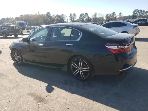 1HGCR2F55HA231226 2017 HONDA ACCORD - Image 2