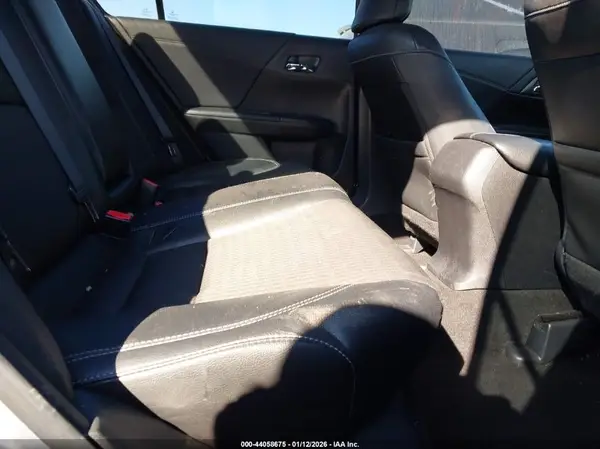 1HGCR2F55HA247345 2017 HONDA ACCORD - Image 8