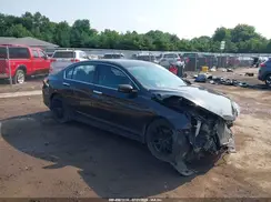 1HGCR2F55HA262315 2017 HONDA ACCORD