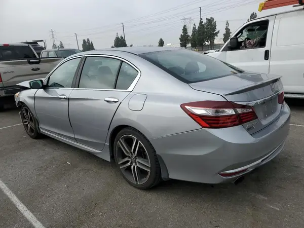 1HGCR2F55HA272746 2017 HONDA ACCORD - Image 2