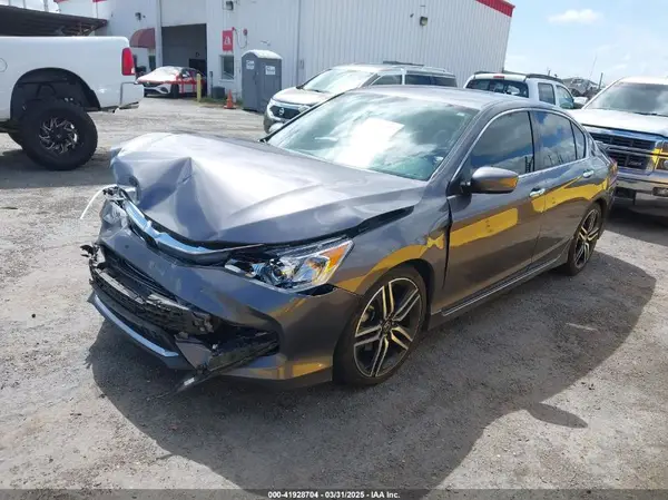 1HGCR2F55HA274741 2017 HONDA ACCORD - Image 2