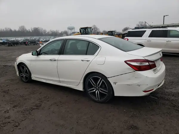 1HGCR2F55HA279177 2017 HONDA ACCORD - Image 2