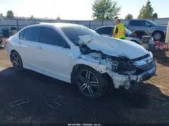 1HGCR2F55HA288879 2017 HONDA ACCORD