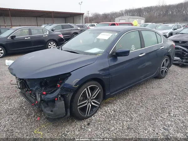 1HGCR2F55HA295430 2017 HONDA ACCORD - Image 2