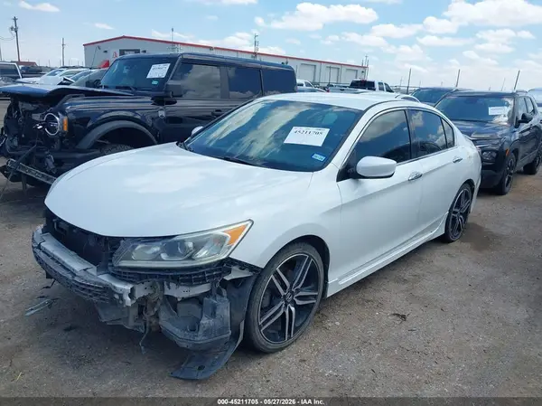 1HGCR2F55HA297646 2017 HONDA ACCORD - Image 2
